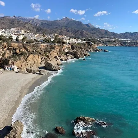 Estudio Con Terraza By Maison Jaken *